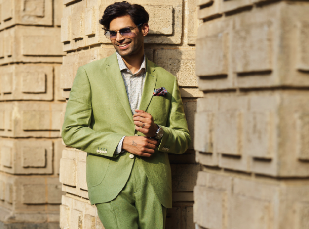 Raymond is a diversified group with majority business interests lorem in Textile, Raymond suit